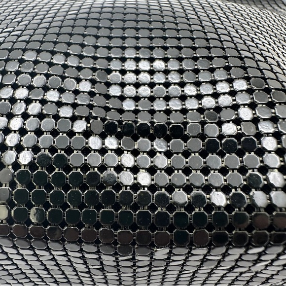 Vintage Neiman Marcus Black Mesh Shiny Chainmail Clutch Purse Rhinestone zipper - Picture 5 of 15